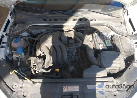 2015 Volkswagen Jetta 2.0L S z USA, uszkodzony, nr VIN 3VW2K7AJ7FM225618